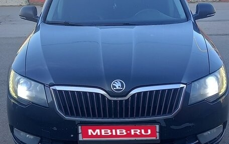 Skoda Superb III рестайлинг, 2014 год, 1 100 000 рублей, 1 фотография