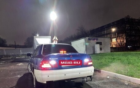 Mitsubishi Carisma I, 2002 год, 200 000 рублей, 2 фотография