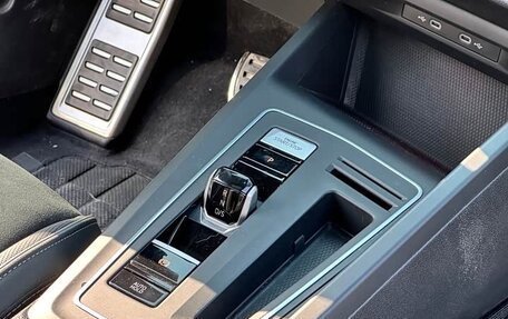 Volkswagen Golf VIII, 2023 год, 2 680 000 рублей, 23 фотография