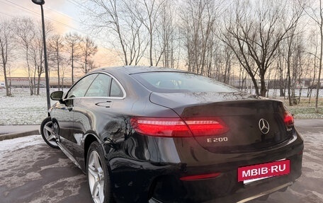 Mercedes-Benz E-Класс, 2020 год, 4 100 000 рублей, 4 фотография