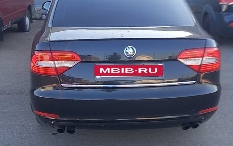 Skoda Superb III рестайлинг, 2014 год, 1 100 000 рублей, 2 фотография