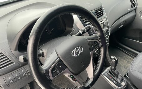 Hyundai Solaris II рестайлинг, 2014 год, 820 000 рублей, 13 фотография