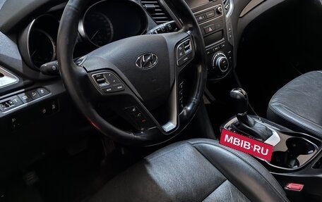 Hyundai Santa Fe III рестайлинг, 2018 год, 2 050 000 рублей, 4 фотография