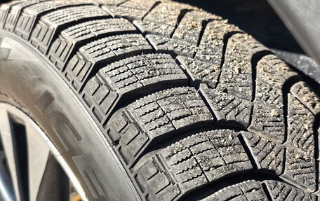 Toyota RAV4, 2015 год, 2 350 000 рублей, 6 фотография