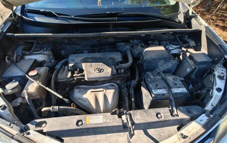Toyota RAV4, 2015 год, 2 350 000 рублей, 14 фотография