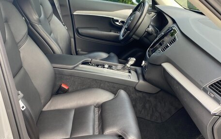 Volvo XC90 II рестайлинг, 2021 год, 5 200 000 рублей, 9 фотография