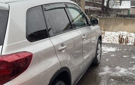 Suzuki Vitara II рестайлинг, 2021 год, 2 200 000 рублей, 2 фотография