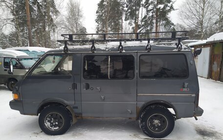 Ford Spectron, 1992 год, 360 000 рублей, 4 фотография