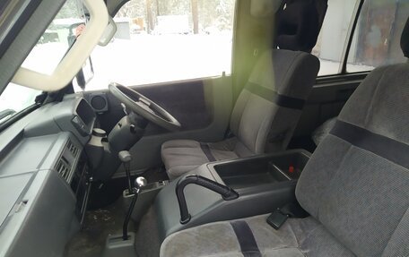 Ford Spectron, 1992 год, 360 000 рублей, 20 фотография