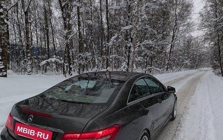 Mercedes-Benz E-Класс, 2012 год, 1 350 000 рублей, 4 фотография