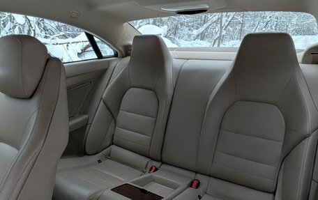 Mercedes-Benz E-Класс, 2012 год, 1 350 000 рублей, 11 фотография