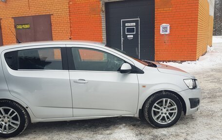Chevrolet Aveo III, 2014 год, 600 000 рублей, 4 фотография