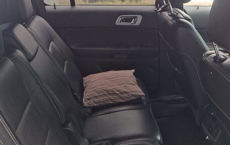 Ford Explorer VI, 2013 год, 2 000 000 рублей, 8 фотография