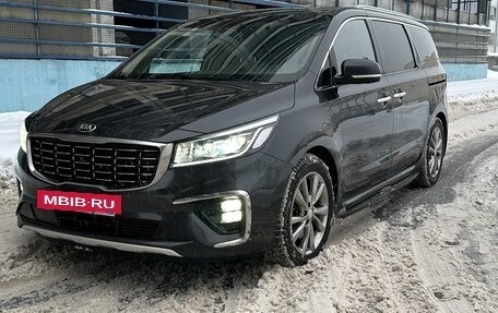 KIA Carnival III, 2019 год, 3 100 000 рублей, 2 фотография