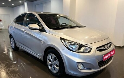 Hyundai Solaris II рестайлинг, 2013 год, 630 000 рублей, 1 фотография