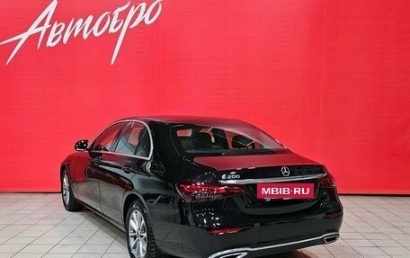 Mercedes-Benz E-Класс, 2021 год, 2 815 000 рублей, 3 фотография