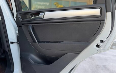 Volkswagen Touareg III, 2012 год, 2 350 000 рублей, 12 фотография