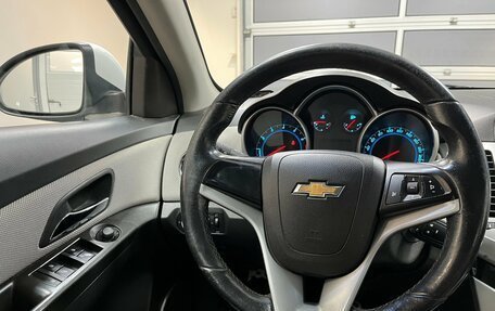 Chevrolet Cruze II, 2011 год, 630 000 рублей, 9 фотография
