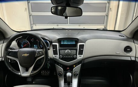 Chevrolet Cruze II, 2011 год, 630 000 рублей, 8 фотография