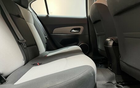 Chevrolet Cruze II, 2011 год, 630 000 рублей, 19 фотография