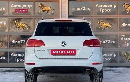 Volkswagen Touareg III, 2012 год, 2 350 000 рублей, 6 фотография