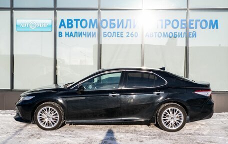 Toyota Camry, 2018 год, 2 999 000 рублей, 2 фотография