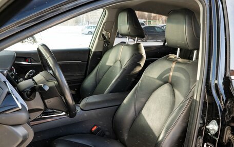 Toyota Camry, 2018 год, 2 999 000 рублей, 9 фотография