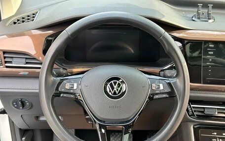 Volkswagen Tharu, 2022 год, 1 894 000 рублей, 9 фотография