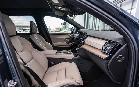 Volvo XC90 II рестайлинг, 2025 год, 12 440 000 рублей, 11 фотография