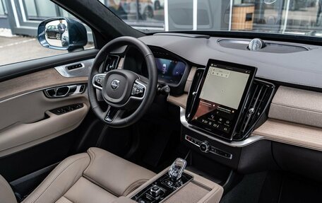 Volvo XC90 II рестайлинг, 2025 год, 12 440 000 рублей, 9 фотография