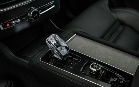 Volvo XC90 II рестайлинг, 2025 год, 12 440 000 рублей, 18 фотография