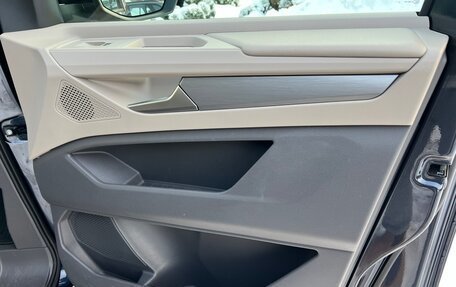 Volkswagen Multivan, 2022 год, 4 900 000 рублей, 19 фотография