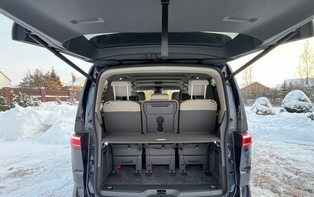 Volkswagen Multivan, 2022 год, 4 900 000 рублей, 23 фотография