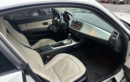 BMW Z4, 2006 год, 1 750 000 рублей, 18 фотография