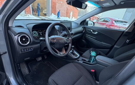 Hyundai Kona I, 2021 год, 2 050 000 рублей, 5 фотография