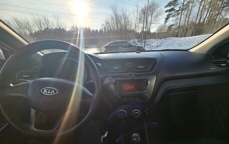 KIA Rio III рестайлинг, 2012 год, 810 000 рублей, 10 фотография