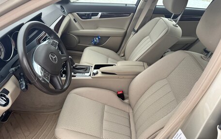 Mercedes-Benz C-Класс, 2011 год, 3 500 000 рублей, 8 фотография