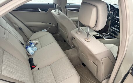 Mercedes-Benz C-Класс, 2011 год, 3 500 000 рублей, 11 фотография