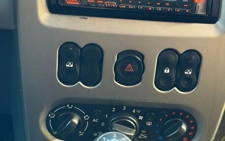 Renault Logan I, 2012 год, 355 000 рублей, 10 фотография