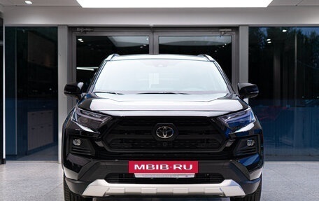 Toyota RAV4, 2025 год, 4 750 000 рублей, 2 фотография