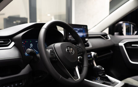 Toyota RAV4, 2025 год, 4 750 000 рублей, 17 фотография