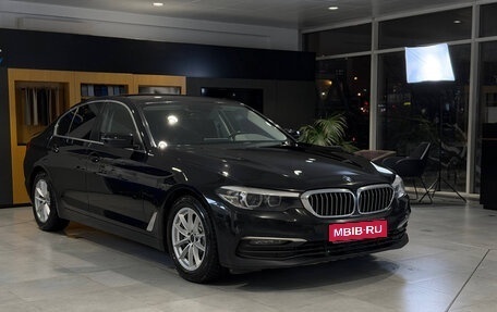BMW 5 серия, 2019 год, 2 690 000 рублей, 1 фотография