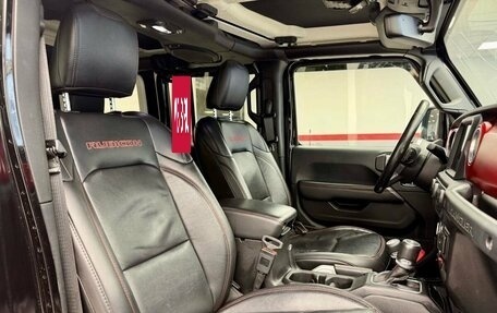 Jeep Wrangler, 2018 год, 4 375 000 рублей, 18 фотография