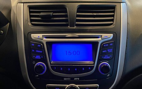 Hyundai Solaris II рестайлинг, 2013 год, 630 000 рублей, 14 фотография