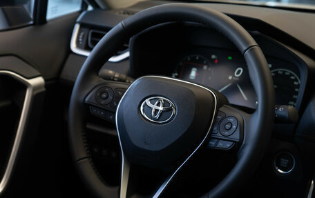 Toyota RAV4, 2025 год, 4 750 000 рублей, 12 фотография