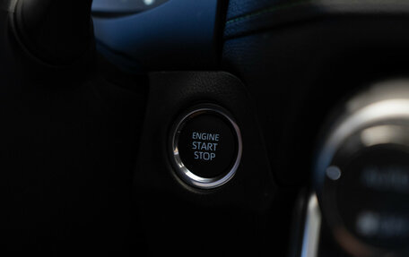 Toyota RAV4, 2025 год, 4 750 000 рублей, 11 фотография