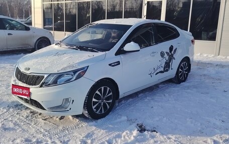 KIA Rio III рестайлинг, 2013 год, 750 000 рублей, 13 фотография