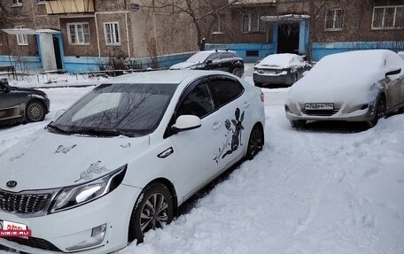 KIA Rio III рестайлинг, 2013 год, 750 000 рублей, 10 фотография