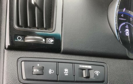 Hyundai Sonata VI, 2010 год, 800 000 рублей, 13 фотография