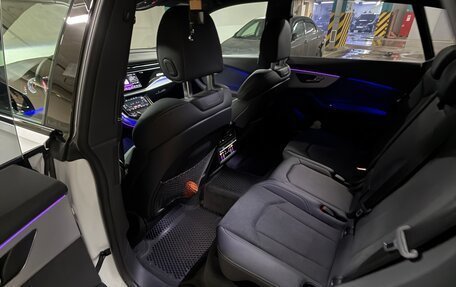 Audi Q8 I, 2024 год, 15 092 000 рублей, 10 фотография